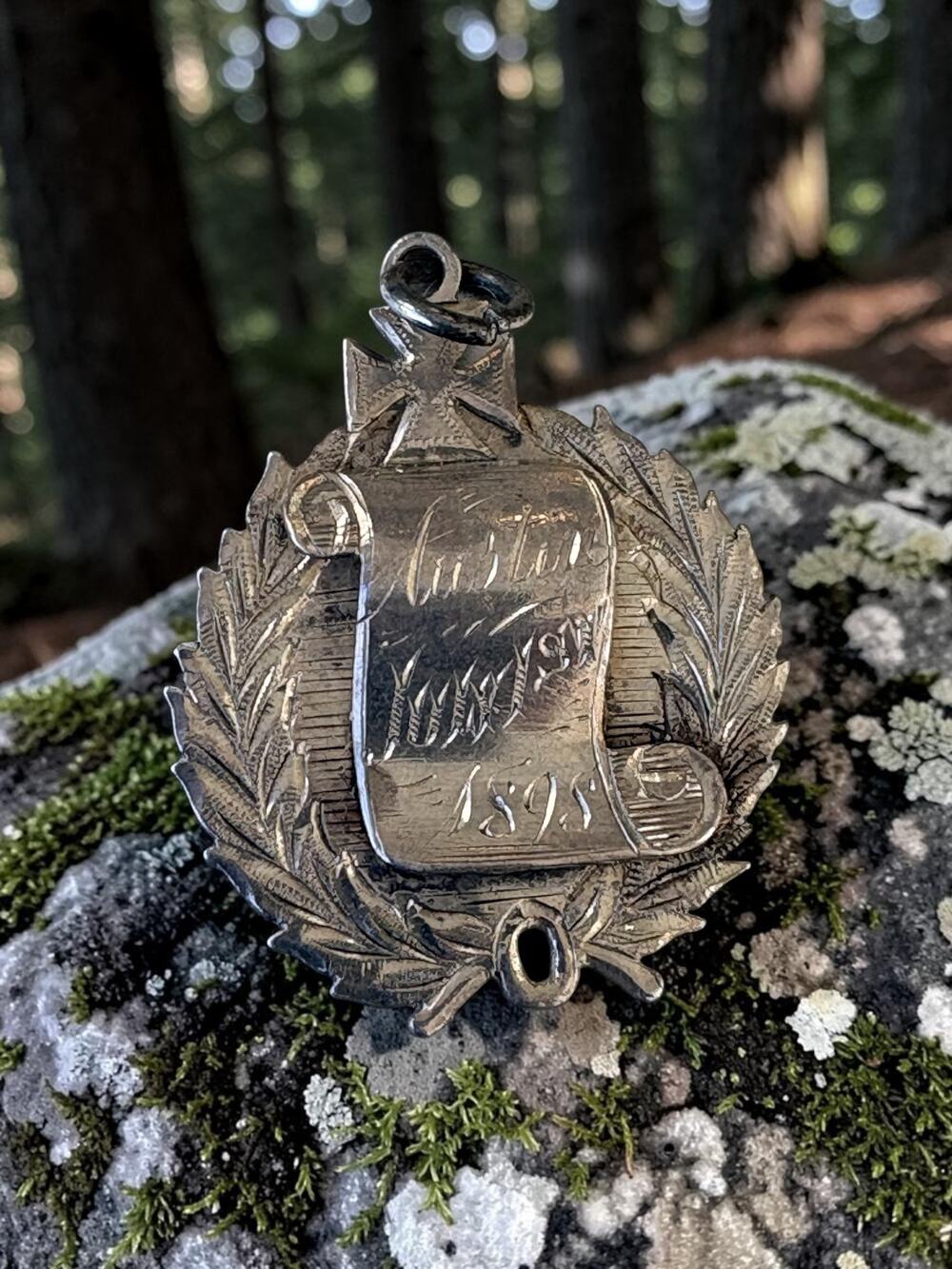 Vintage Sterling Silver Laurel Wreath Scroll Pendant Hand Engraved Cross Crest D